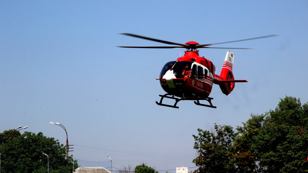 Intervenție SMURD în Chișinău. Un bebeluș de șase luni, transportat de urgență la un spital din București
