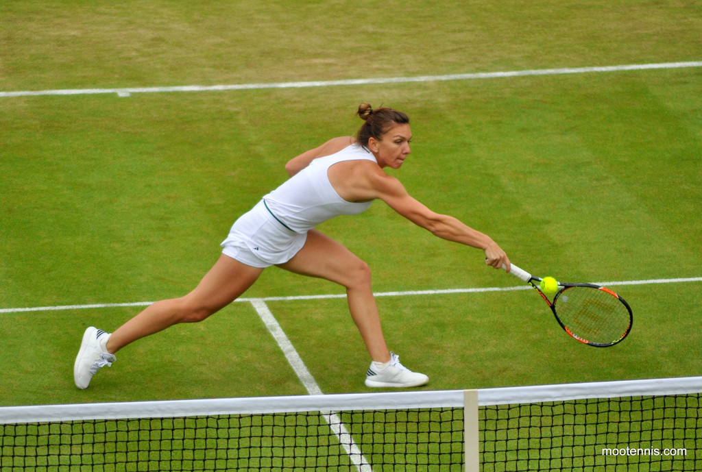 Simona Halep a învins-o pe Johanna Konta, în semifinalele turneului demonstrativ de la Hua Hin
