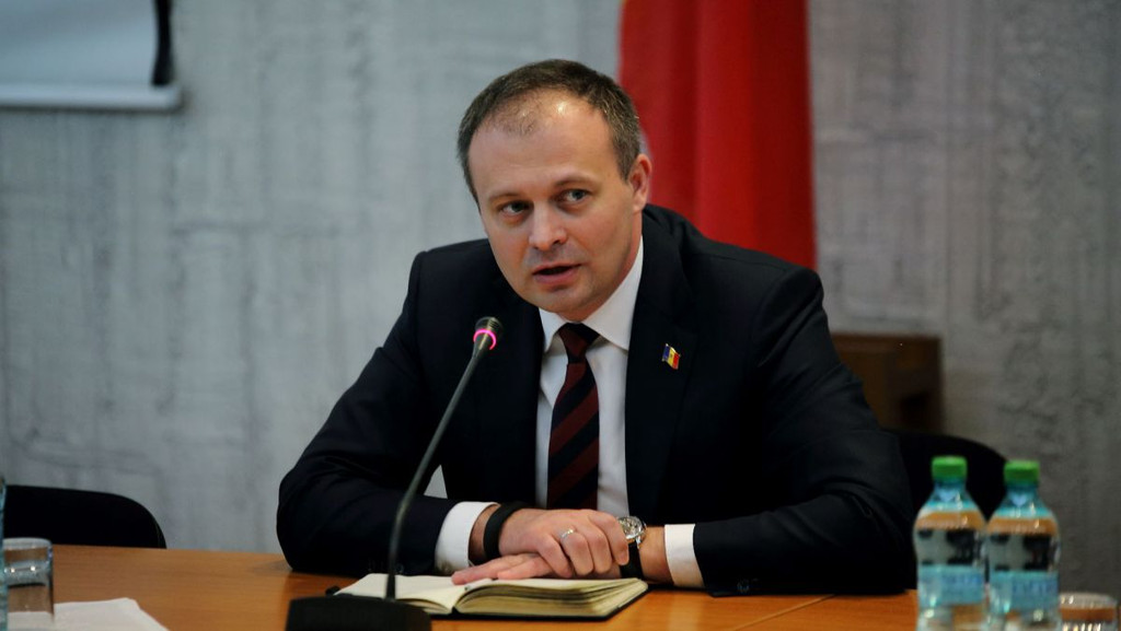 Andrian Candu a adus scuze României pentru declarațiile tăioase ale președintelui Igor Dodon
