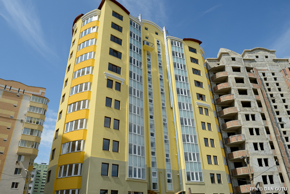 VIDEO. Record pe piața imobiliară în 2017: Cel mai mare număr de apartamente date în exploatare