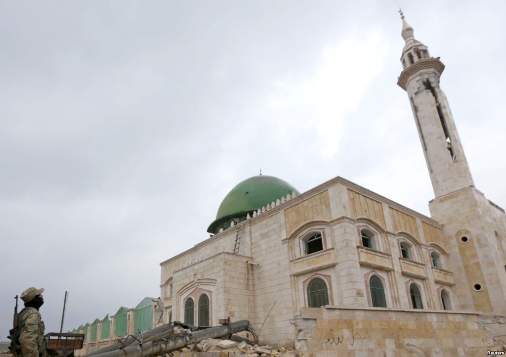 Atac armat într-o moschee din Quebec: Cel puțin cinci oameni au murit, iar mai mulți au fost răniți