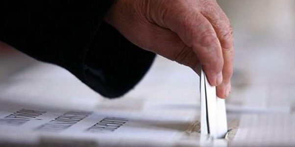 (live) CEC examinează cererea de înregistrare a a grupului de inițiativă pentru desfășurarea referendumului pentru anularea sistemului mixt