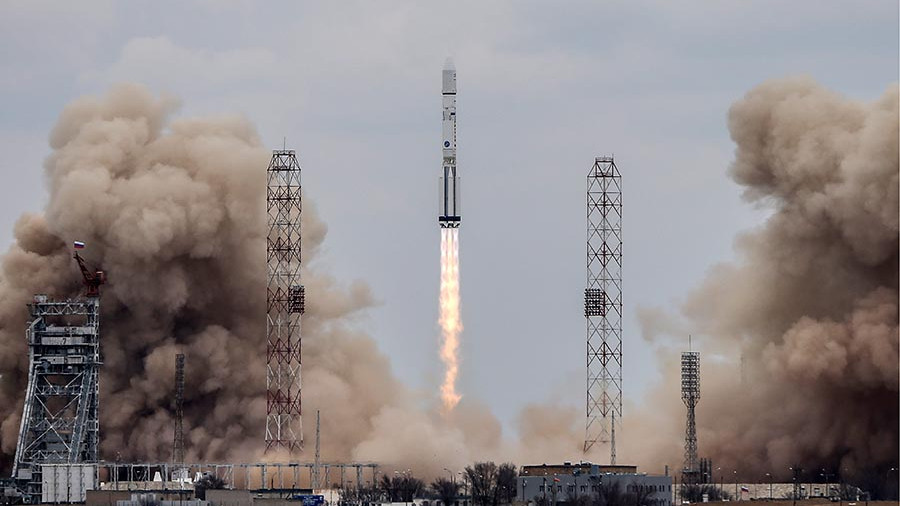 Ракета-носитель с космическим аппаратом военного назначения стартовала с космодрома Байконур
