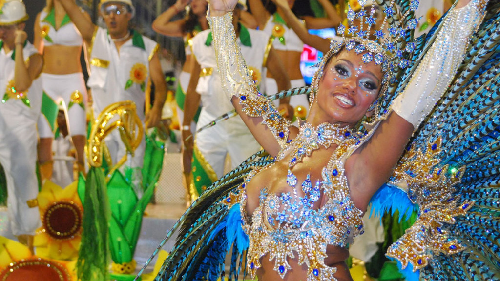 Carnavalul de la Rio – parada tradițiilor, plăcerilor, ispitelor…
