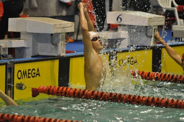 Rezultat de senzație la Campionatele Europene de la Glasgow: Robert Glință, la 8 sutimi de recordul mondial în semifinalele probei de 50 de metri spate! Sâmbătă înoată pentru aur