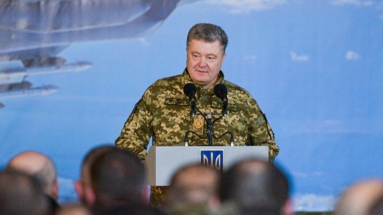 Порошенко разрешил ВСУ в Донбассе стрелять из всего имеющегося оружия