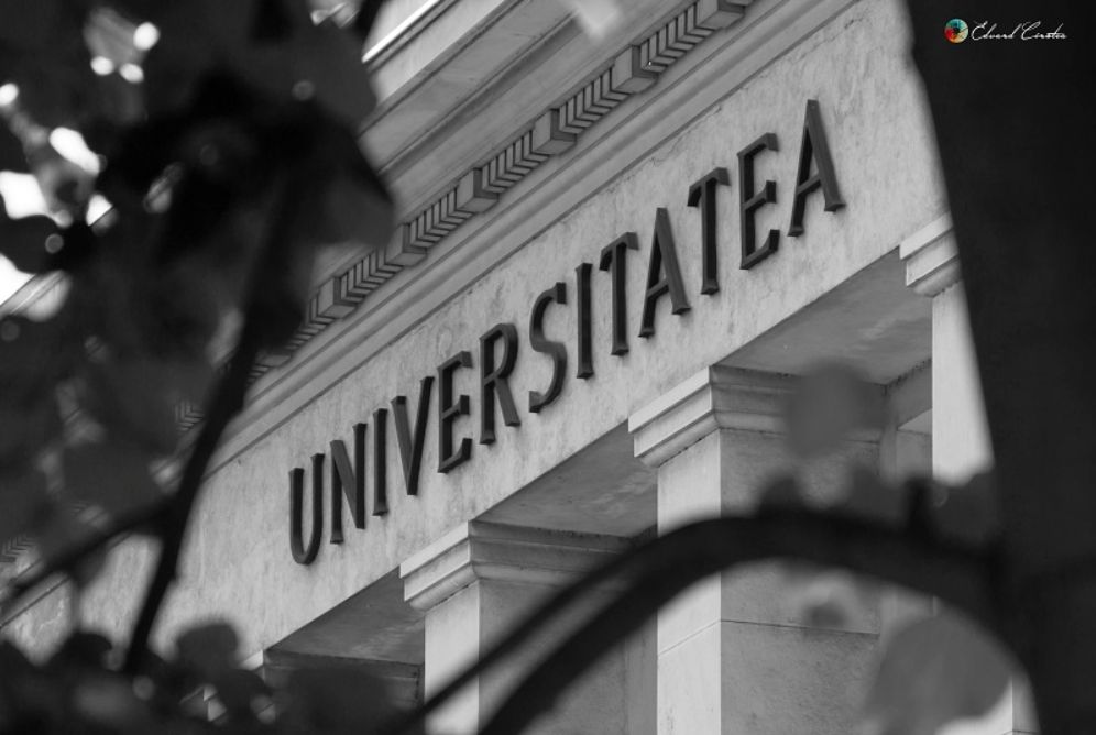 Universitatea București dă în judecată Ministerul Educației