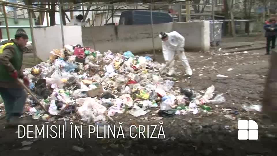 Serghei Pcela și-a dat demisia și îl acuză pe Usatîi că problema deșeurilor a apărut din cauza luptei sale politice