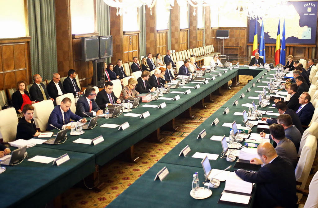 MFP: 22 de ministere vor primi bani în plus în buget, în 2018