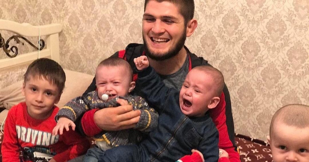 У бойца ММА Хабиба Нурмагомедова родился сын