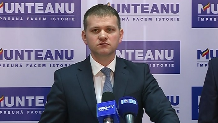 Valeriu Munteanu cere ANULAREA hotărârii prin care Silvia Radu a fost înscrisă în cursa electorală pentru Primăria Chișinău