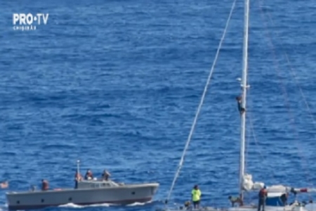 Două femei au fost salvate după ce timp de cinci luni au plutit în apele oceanului Pacific