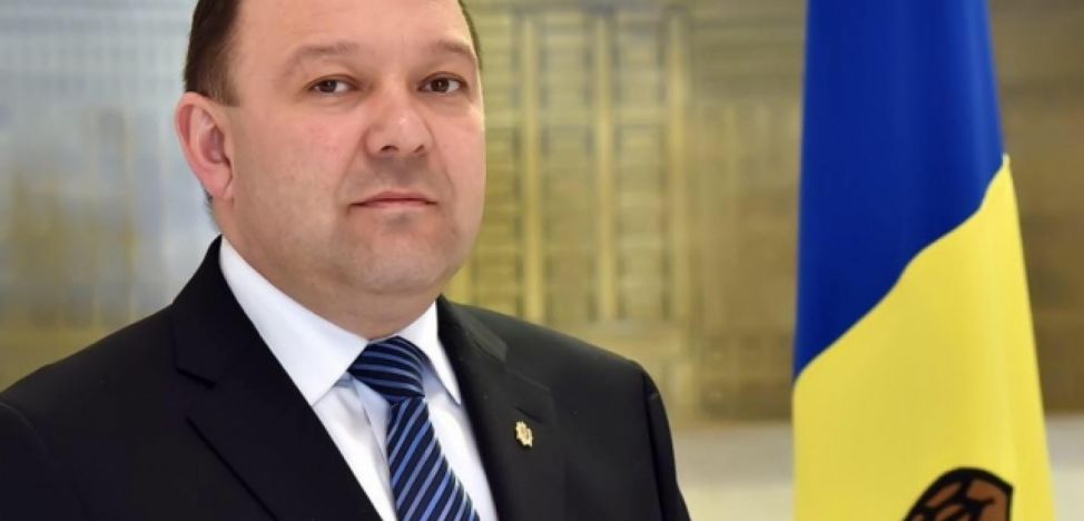 Deputatul din partea Partidului Liberal Iurie Dârda părăsește fracțiunea politică. Motivul ar fi campania de denigrare la care a fost supus în ultima perioadă