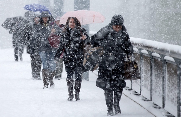 Meteorologii au emis cod galben de precipitații