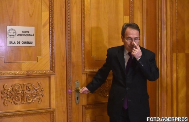 CCR, așteptată să publice joi motivarea pentru decizia de revocare a lui Kovesi