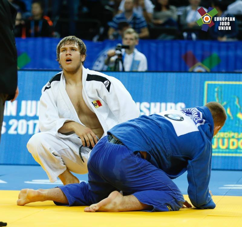 O nouă performanță în sportul moldovenesc. Judocanul Eugen Matveiciuc a cucerit medalia de aur la Campionatele Mondiale din Chile