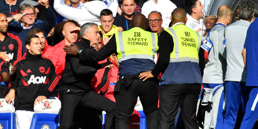 Premier League: Manchester United’s Jose Mourinho involved in fracas after Ross Barkley salvages Chelsea’s unbeaten run