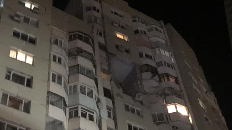 Explozie într-un bloc de locuit din sectorul Râșcani; Mai multe apartamente au fost distruse