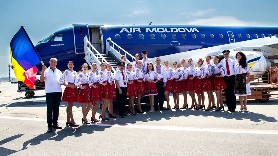 Air Moldova își onorează statutul de companie aeriană națională și sărbătoreste, alături de pasageri, Ziua Independenței