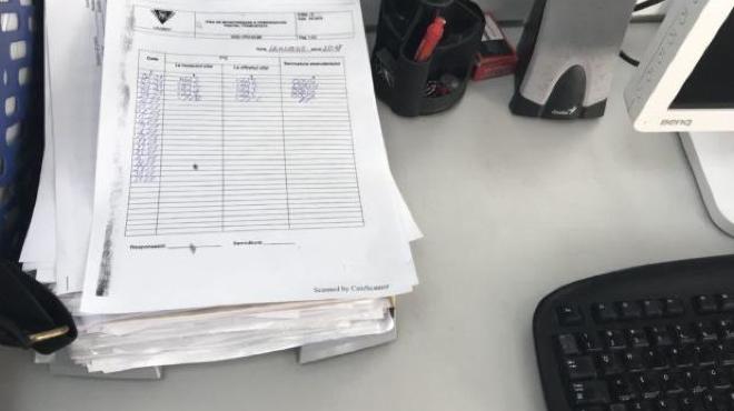 Trei persoane care ocupă funcții publice au fost deja reținute. ANSA, vizată în dosar