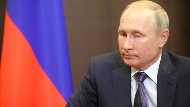 Путин внес в Госдуму поправки к пенсионному законопроекту