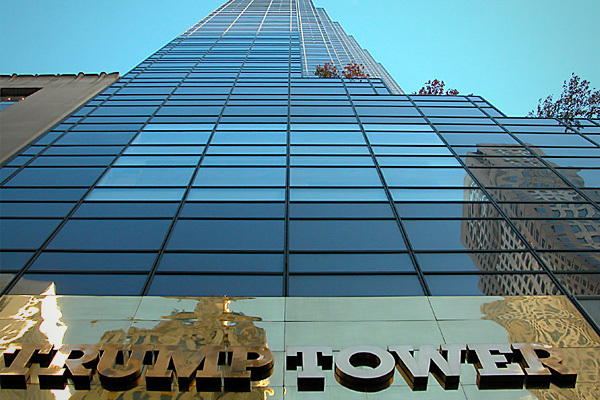 Incendiu pe acoperișul Trump Tower din New York