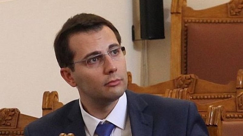 ДПС и "патриотите" пак се джафкаха, но без да намесват Пеевски
