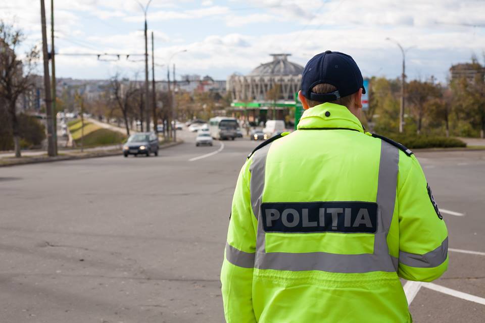 De sărbători, peste 3000 de polițiștii vor asigura ordinea publică. Recomandări pentru cetățeni
