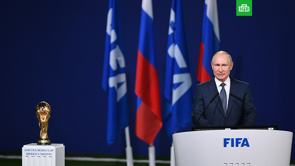Путин: Россия всегда следовала принципу "Спорт - вне политики"