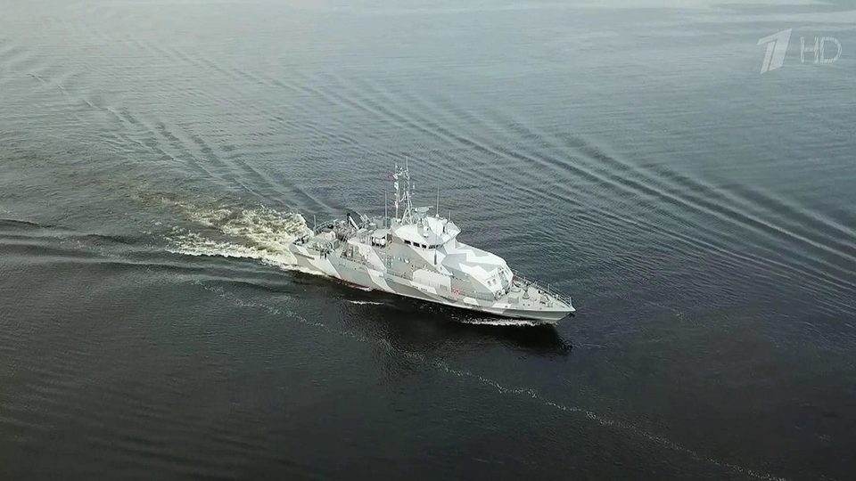 В Финском заливе прошла первая тренировка Военно-морского парада в честь Дня ВМФ