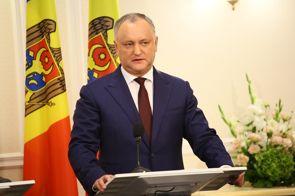 Igor Dodon a vizitat la spital tinerii din serviciul său de pază: Unul dintre ei l-a protejat cu corpul său pe feciorul meu