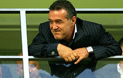 Îl scoate din echipă pe omul de 3 puncte » Dică a stabilit primul "11" pentru meciul cu Viktoria Plzen